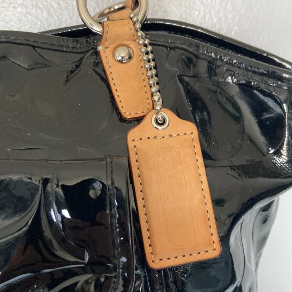Coach Black Patent Leather Tote Bag Large Signature C Embossed Tan Strap EUC - Picture 3 of 17